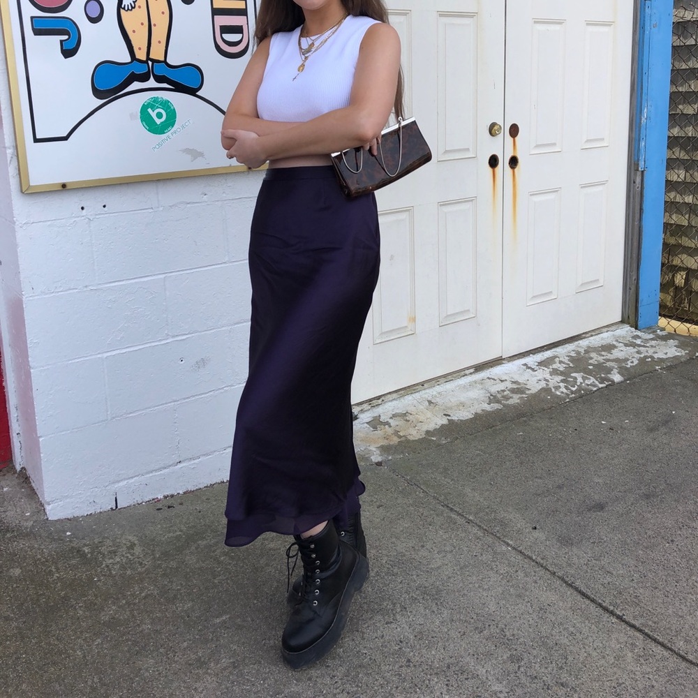 EGGPLANT PURPLE SILK MIDI SKIRT